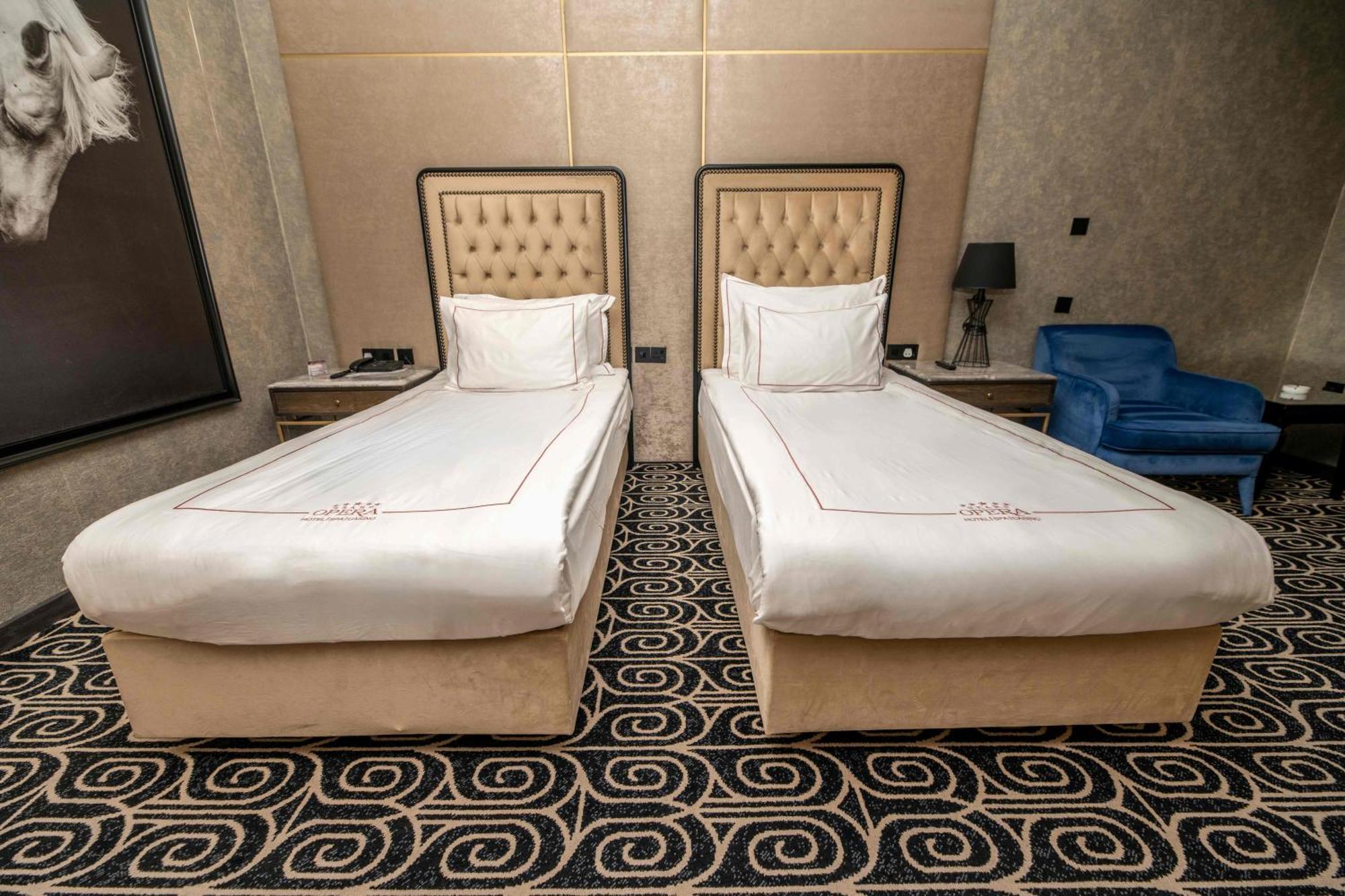 Grand Opera Hotel & Casino & Spa Кирения Екстериор снимка